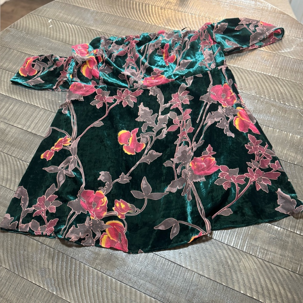 Forever 21 Green Velvet Floral Gothic Fairy Mini Women Dress Size 3X